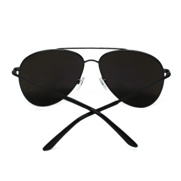 Męskie okulary przeciwsłoneczne marki Jaguar w kolorze czarnym. Aviatory