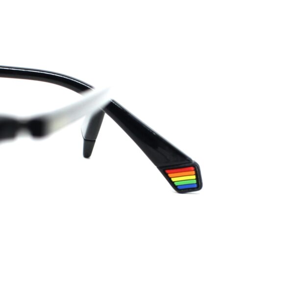 Okulary przeciwsloneczne Polaroid w kolorze czarno-szarym, prostokatny ksztalt, model unisex